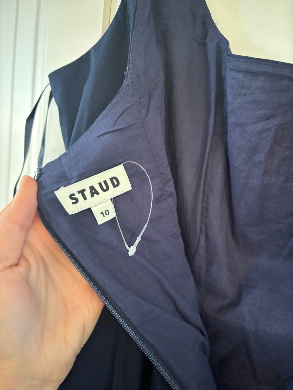 new Staud Wells paneled cotton poplin midi dress in navy blue - Picture 7 of 8